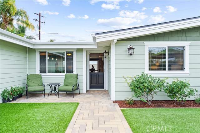 Costa Mesa, CA 92626,249 Loyola RD