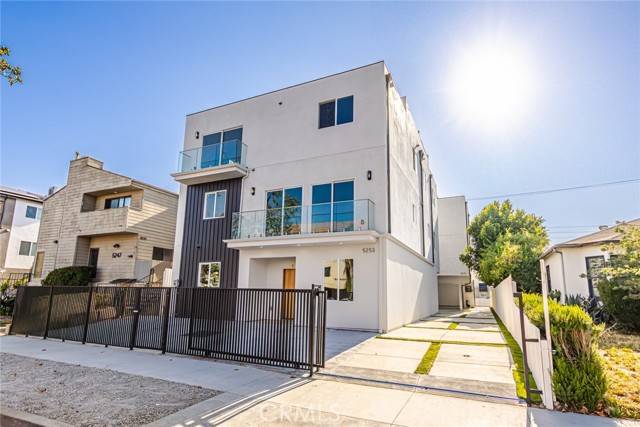 5253 Agnes AVE 2, Valley Village, CA 91607