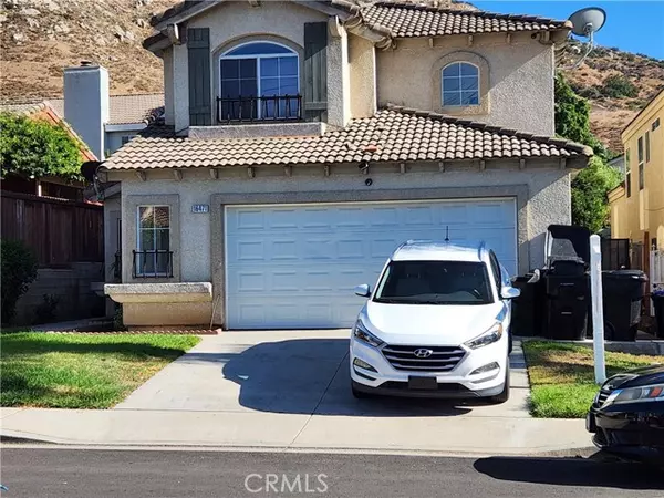 Fontana, CA 92337,16471 Applegate DR