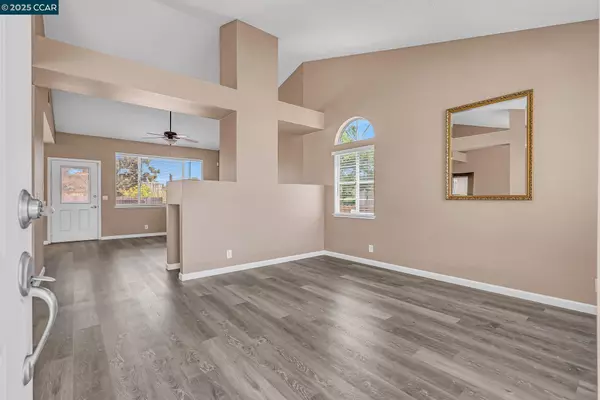 Suisun City, CA 94585,800 Gazebo Ct