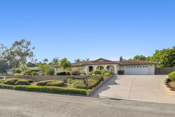525 Hilo WAY, Vista, CA 92081