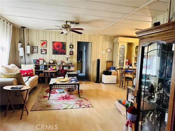 Riverside, CA 92505,4000 Pierce ST 279