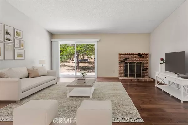 Apple Valley, CA 92307,23870 Guajome RD