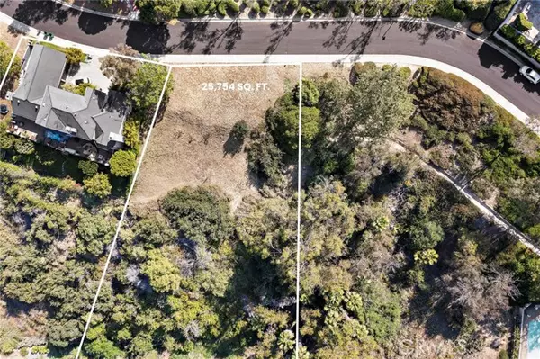North Tustin, CA 92705,10192 Saint Cloud LN