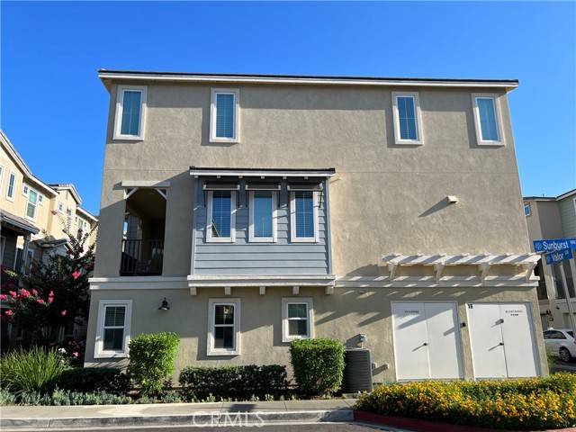 2734 Valor LN, Pomona, CA 91767
