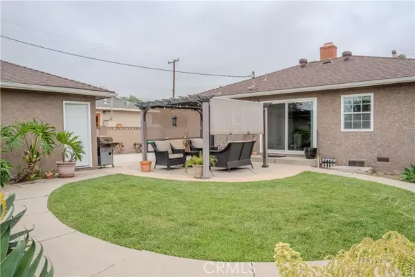 Lakewood, CA 90713,6214 Hungerford ST