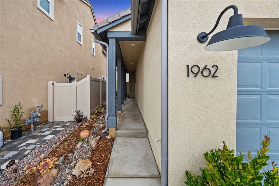 Escondido, CA 92026,1962 Julie Dawn PL