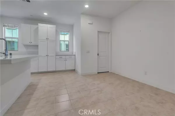 West Covina, CA 91791,509 Tamarind WAY B