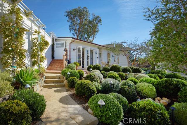 Laguna Beach, CA 92651,6 Rockledge RD