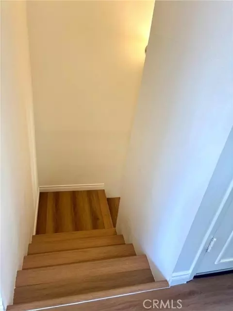 Azusa, CA 91702,684 E Lee PL