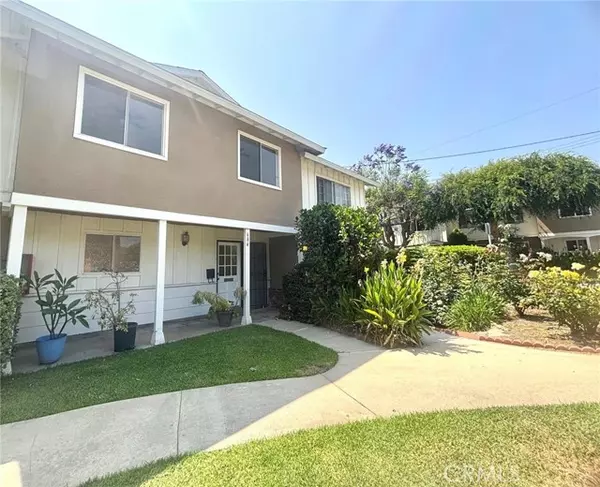 684 E Lee PL, Azusa, CA 91702