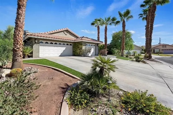 Palm Desert, CA 92211,39918 Cricket CV