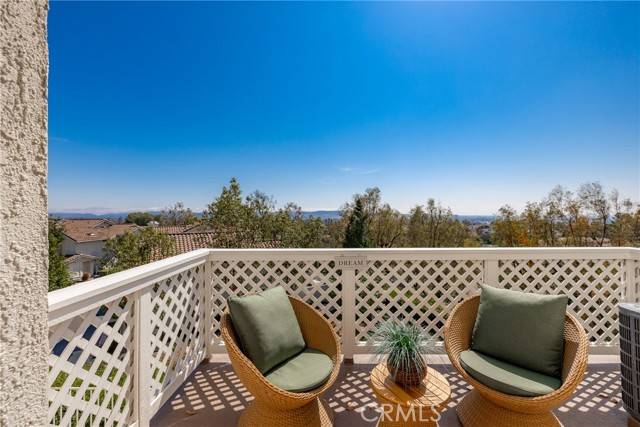 Lake Forest, CA 92630,21011 Marin 103