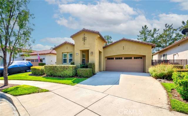 9371 Pioneer LN, Corona, CA 92883