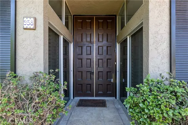 Long Beach, CA 90815,958 Palo Verde AVE