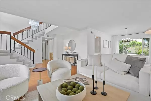 43 W Yale Loop 29, Irvine, CA 92604