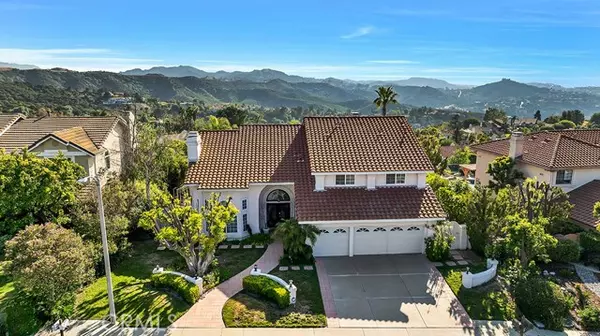 Calabasas, CA 91302,22110 Dardenne ST
