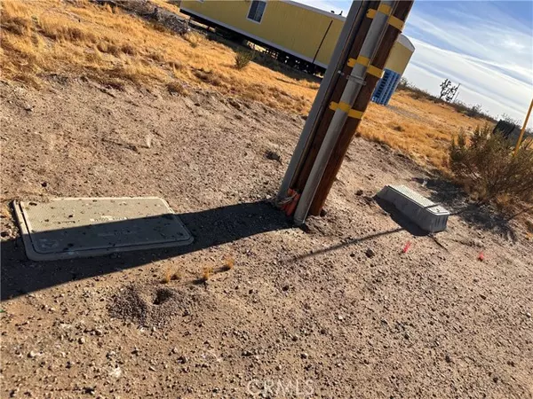 12729 Rochester RD, Phelan, CA 92371