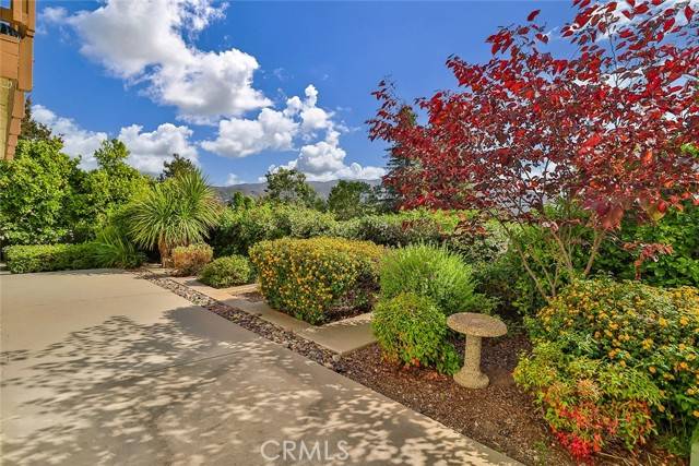 Thousand Oaks, CA 91360,813 Woodlawn DR