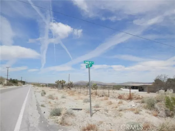 Lucerne Valley, CA 92356,0 Santa Fe TRL