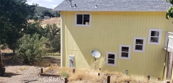 Clearlake Oaks, CA 95423,2723 Apache TRL