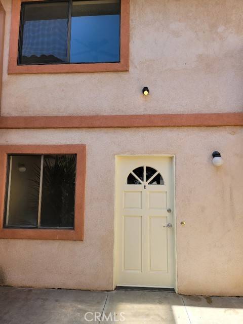 Downey, CA 90241,9229 Stewart And Gray RD C
