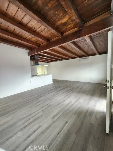 San Fernando, CA 91340,12975 corcoran PL