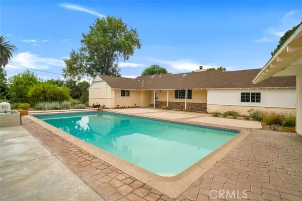 Northridge, CA 91325,17450 Devonshire ST