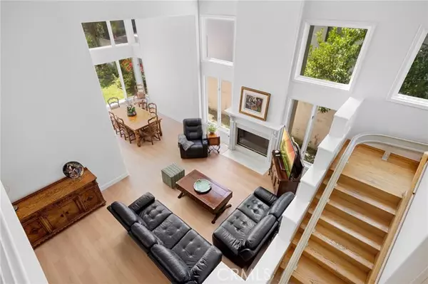 Calabasas, CA 91302,4324 Park Verdi