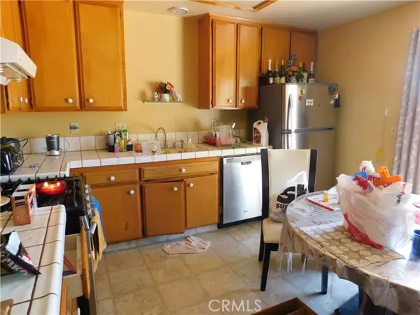 California City, CA 93505,8372 Dogwood AVE
