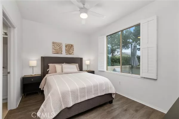 Hawthorne, CA 90250,13131 Park PL 102