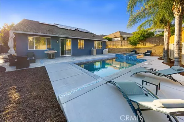 Wildomar, CA 92595,35592 Country Park DR