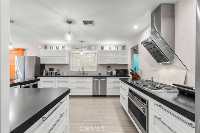La Crescenta, CA 91214,3051 Gertrude AVE