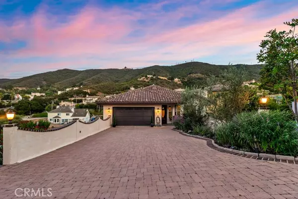 Newbury Park, CA 91320,1124 Kathleen DR