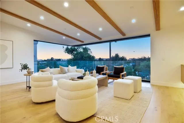 2007 Ava AVE, Hermosa Beach, CA 90254