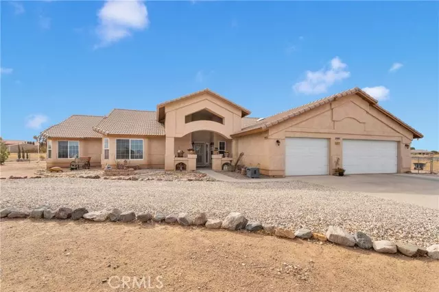 10776 Joshua ST, Oak Hills, CA 92344