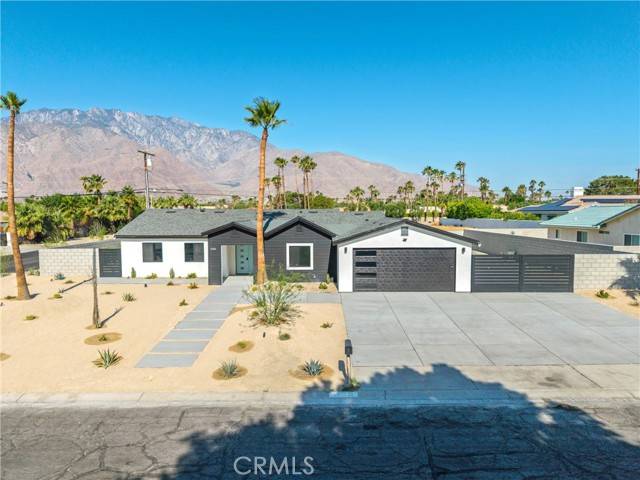 2901 N Biskra RD, Palm Springs, CA 92262