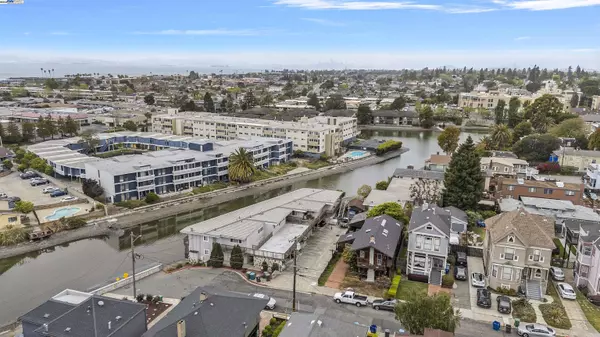 Alameda, CA 94501,863 Walnut ST