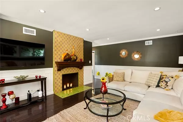 Burbank, CA 91505,544 N California ST