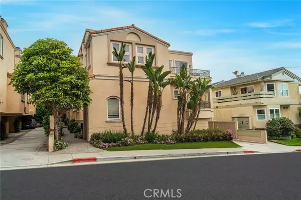 710 11th ST, Hermosa Beach, CA 90254