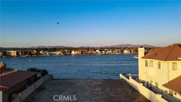 Victorville, CA 92395,18091 Mariner DR
