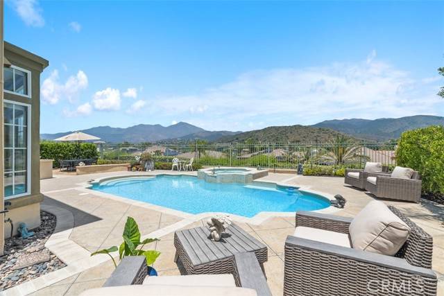 28 Thorn Oak, Rancho Santa Margarita, CA 92679