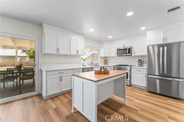 Simi Valley, CA 93063,1808 Fair AVE