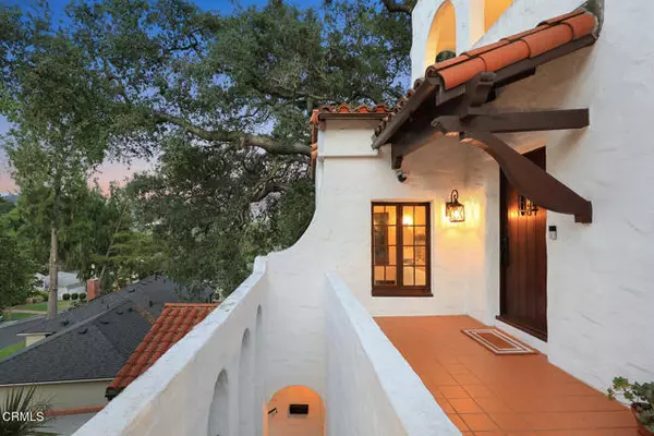 Glendale, CA 91208,1326 San Luis Rey DR