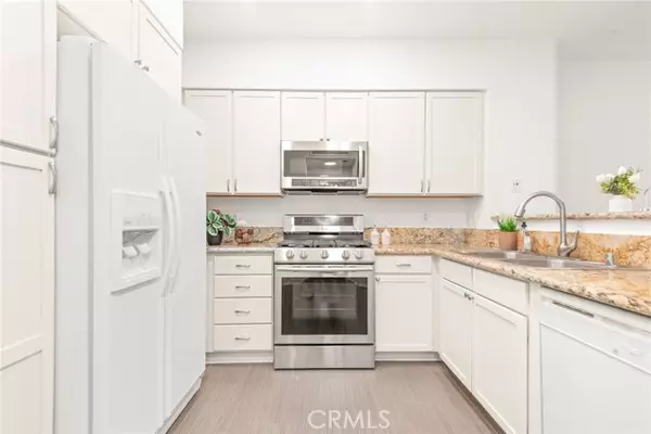 Playa Vista, CA 90094,6400 Crescent 121