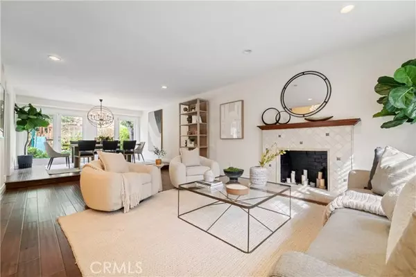Beverly Hills, CA 90210,9767 Blantyre DR