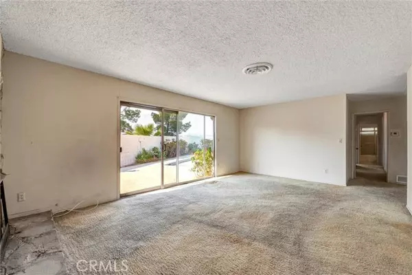 Sunland, CA 91040,8720 Mulberry DR