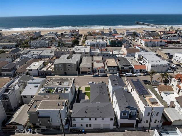 Hermosa Beach, CA 90254,908 Manhattan AVE B