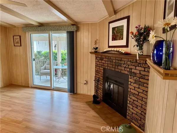 Irvine, CA 92620,5200 Irvine Blvd 123