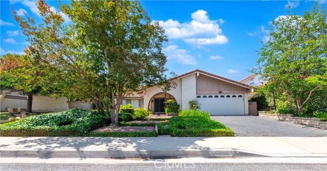 28752 Pisces ST, Agoura Hills, CA 91301